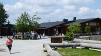 Ettelsberg Hütte heute im Normalzustand mit deutlich weniger Leuten und deshalb gemütlich