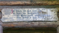 Inschrift an der H&#252;tte