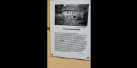 Tafel zum Schloss